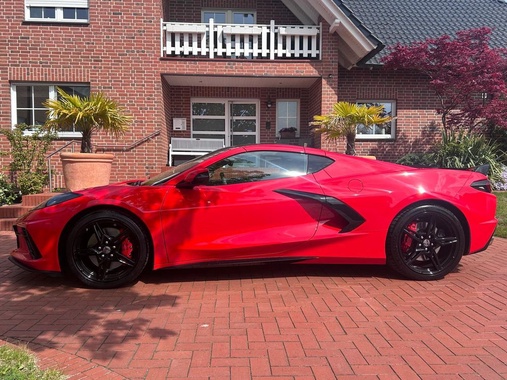 Corvette C8 2024