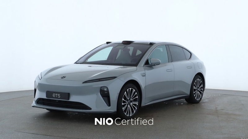 NIO ET5