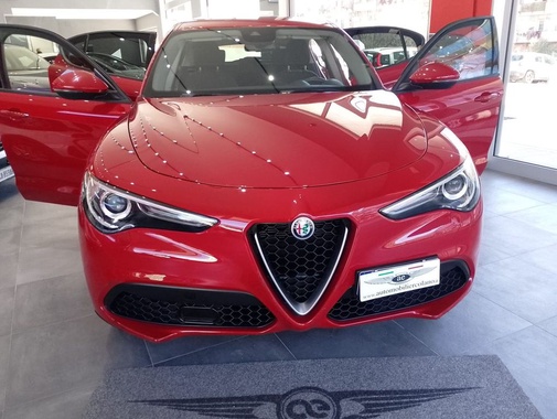Alfa Romeo Stelvio 2019