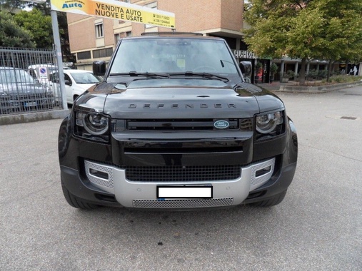 Land Rover Defender 2022