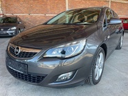 Opel Astra 2011