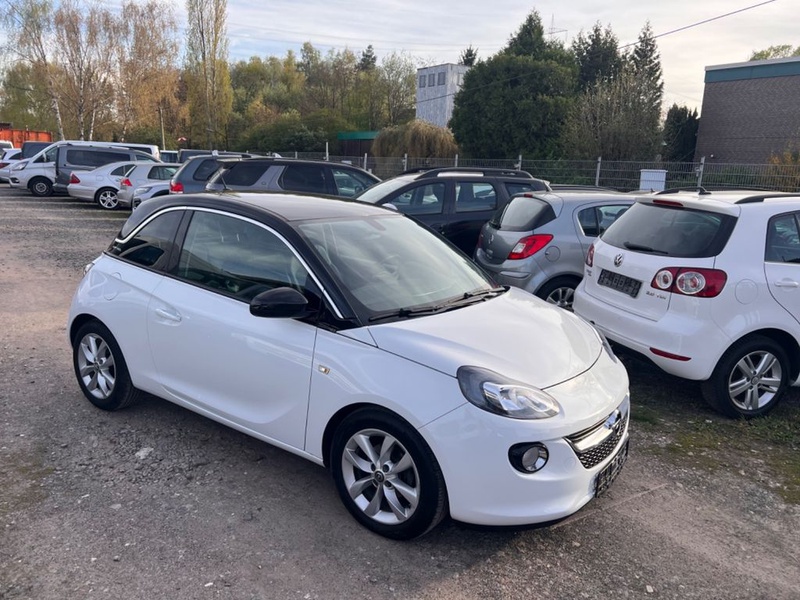 Opel Adam