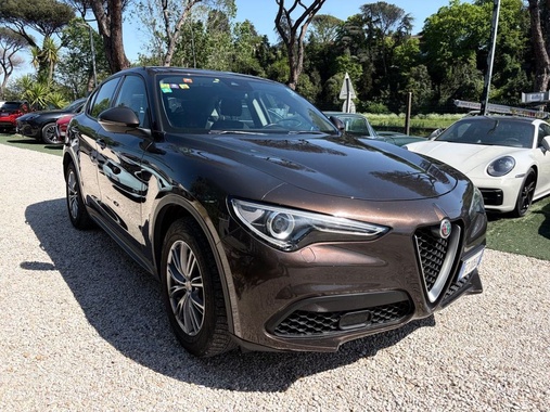 Alfa Romeo Stelvio 2019