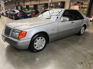 Mercedes-Benz S-Class 1994