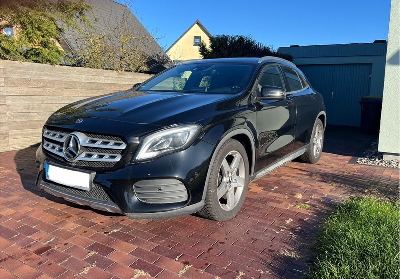 Mercedes-Benz GLA-Class