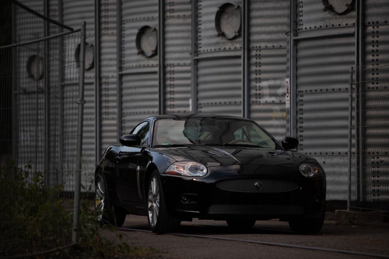 Jaguar XKR