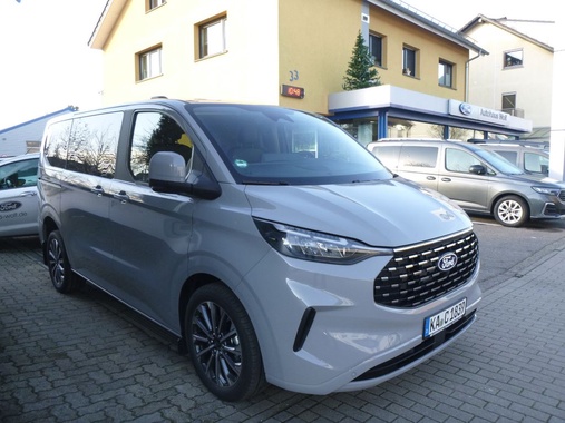 Ford Tourneo Custom 2026