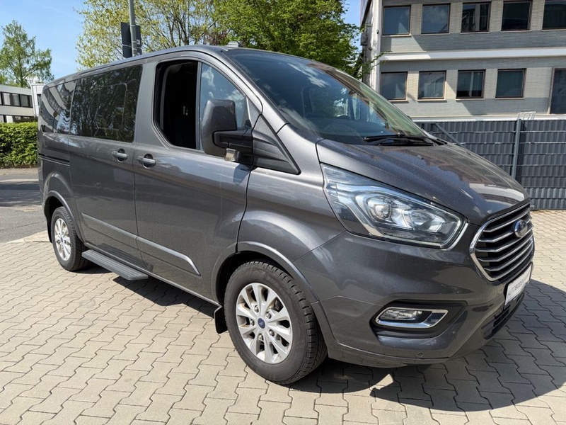 Ford Tourneo Custom