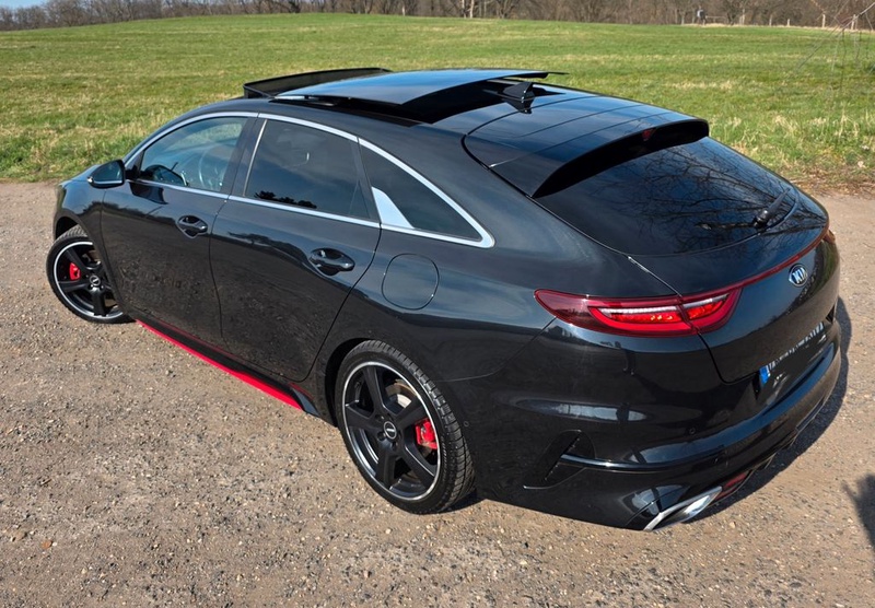 Kia pro cee'd / ProCeed