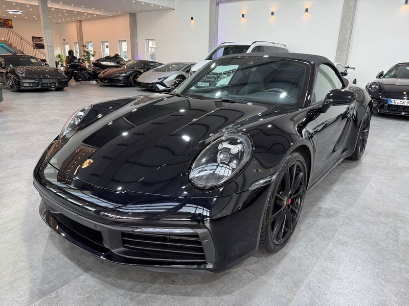 Porsche 992