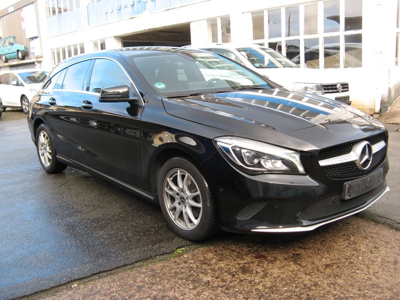 Mercedes-Benz CLA-Class