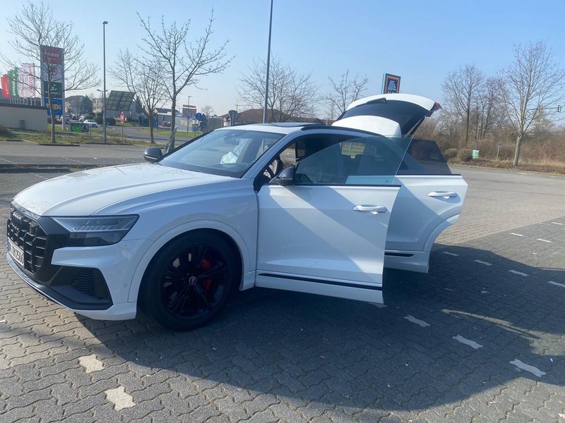 Audi SQ8