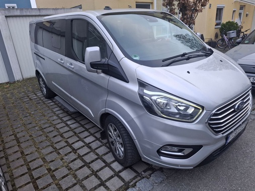 Ford Tourneo Custom 2019