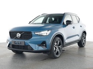 Volvo XC40 2025