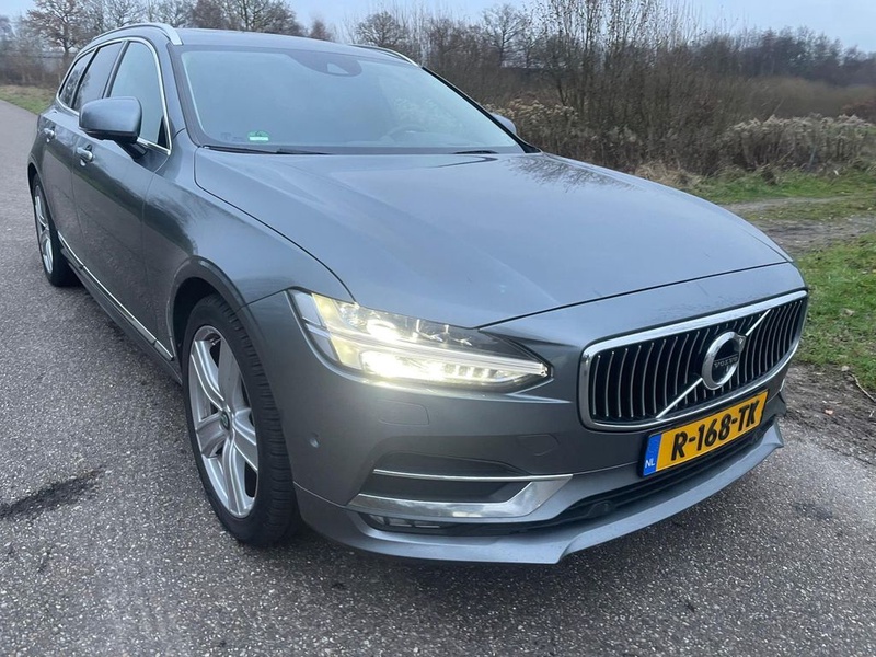 Volvo V90