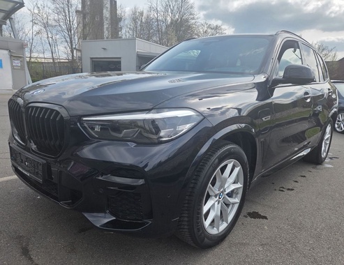 BMW X5 2021
