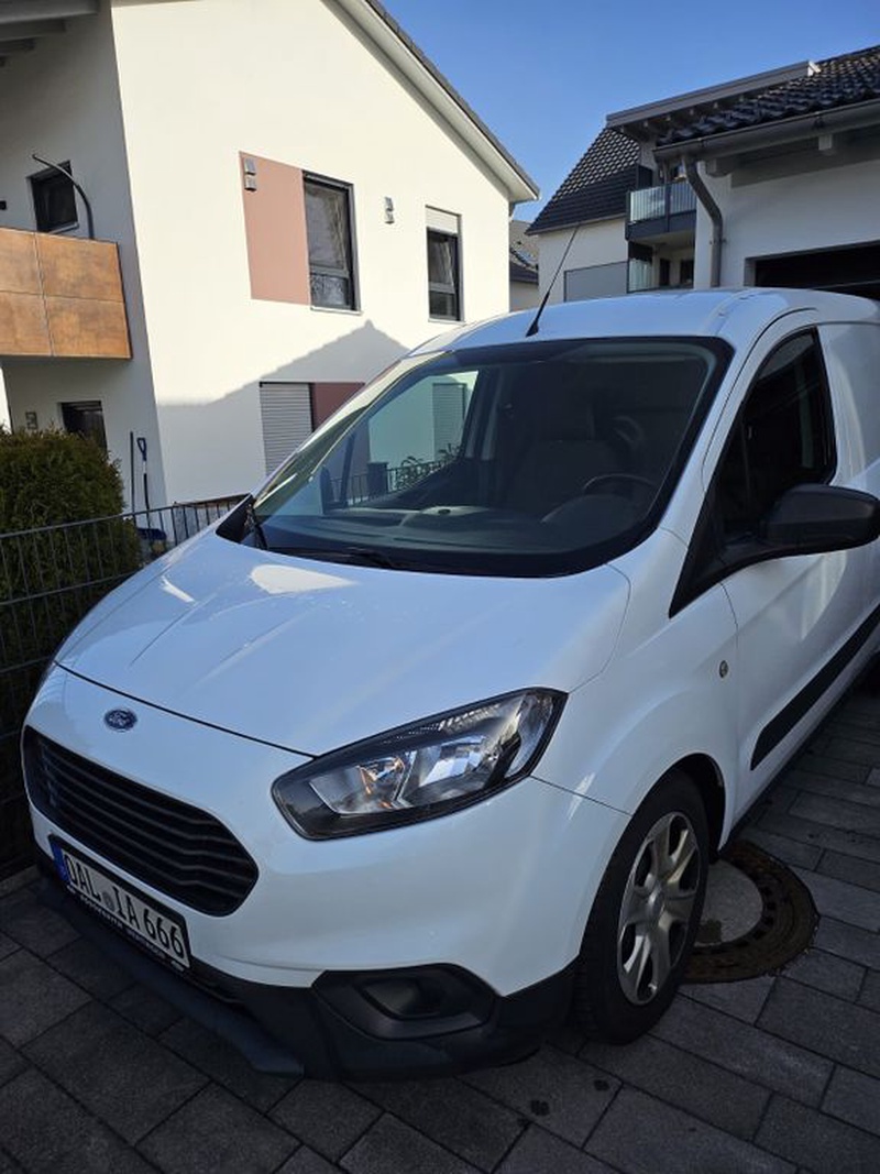 Ford Transit Courier