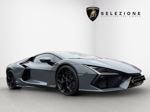 Lamborghini Revuelto 2024