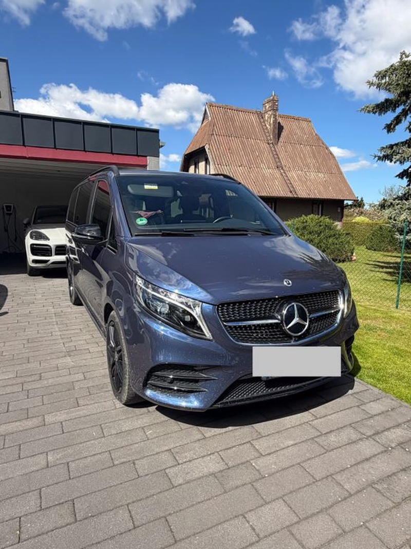Mercedes-Benz V-Class