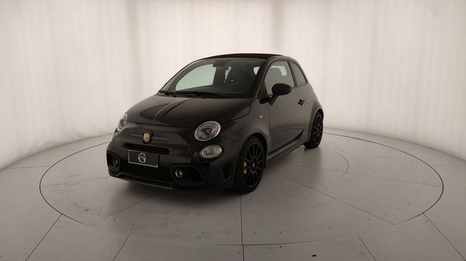 Abarth 500 2023