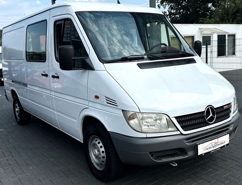 Mercedes-Benz Sprinter
