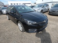 Opel Astra 2021