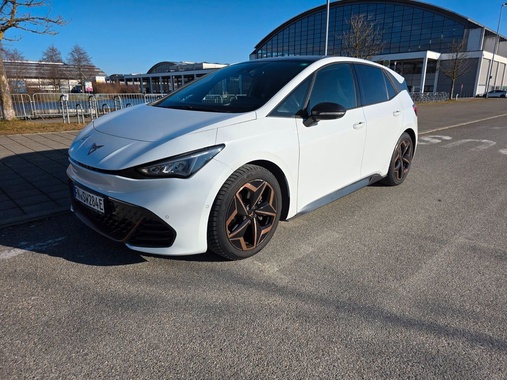 Cupra Born 2023