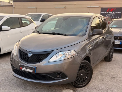Lancia Ypsilon 2019