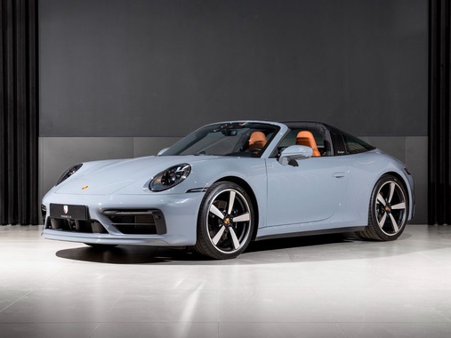 Porsche 992 2023