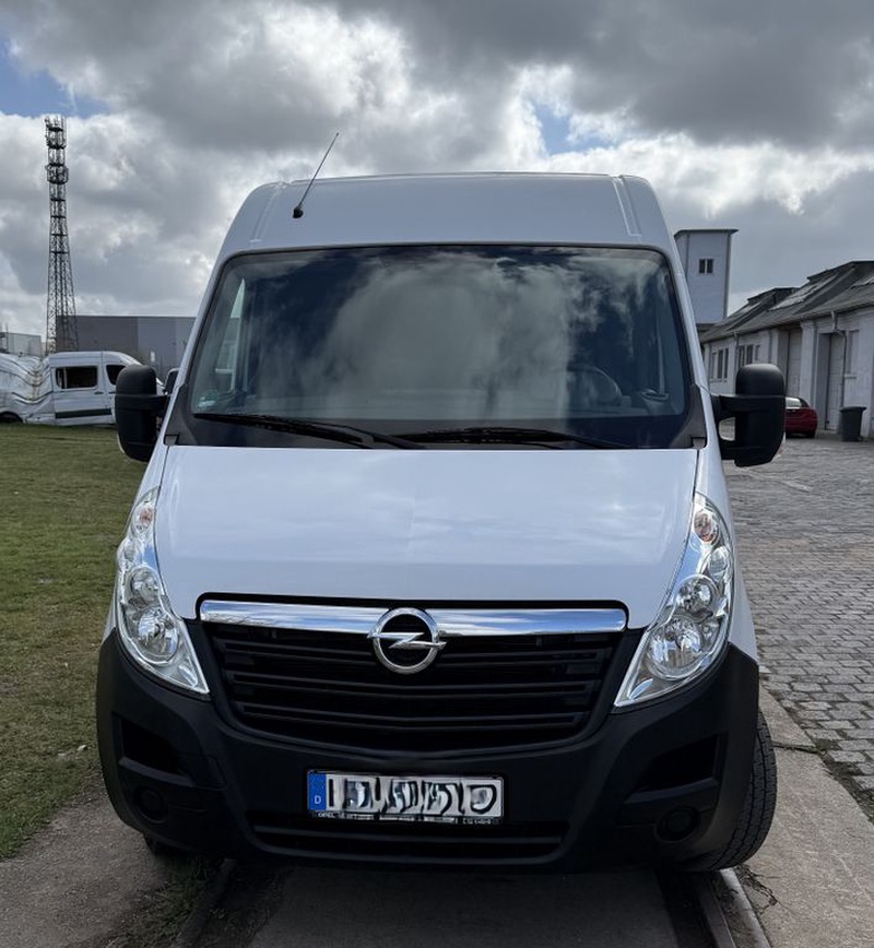 Opel Movano
