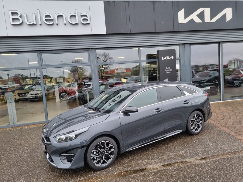 Kia pro cee'd / ProCeed