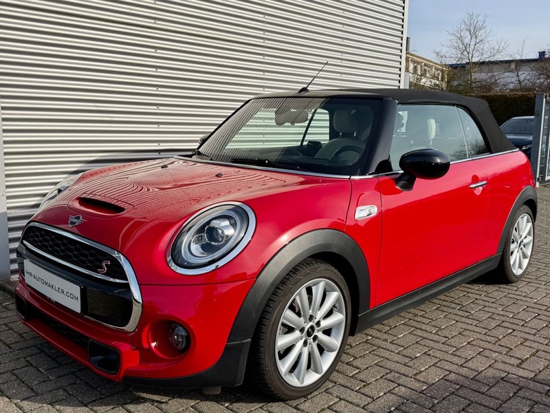 MINI Cabrio