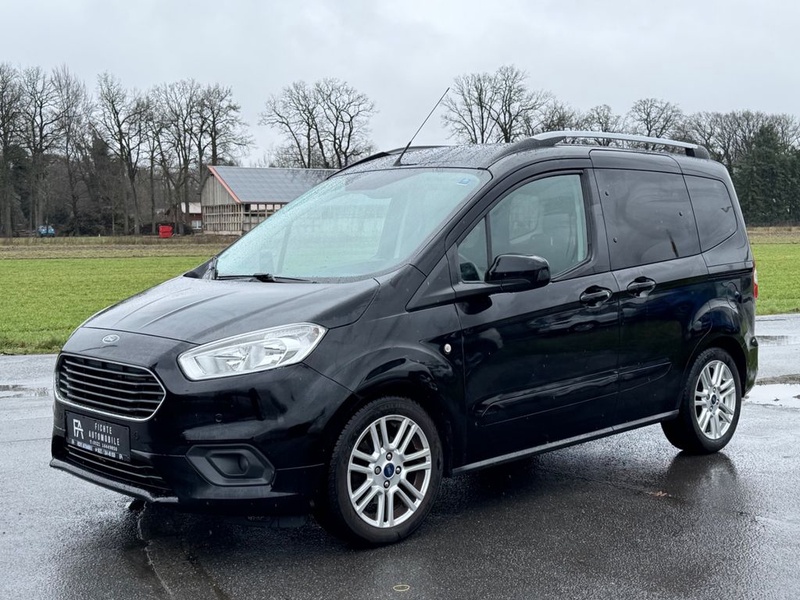 Ford Tourneo Courier