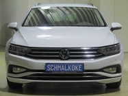 Volkswagen Passat 2023