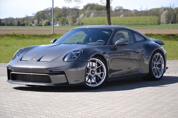 Porsche 992 2024