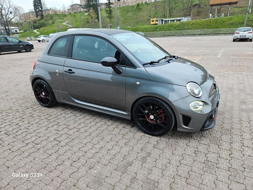 Abarth 595 2019