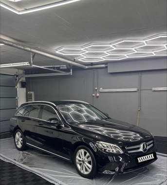 Mercedes-Benz C-Class 2019