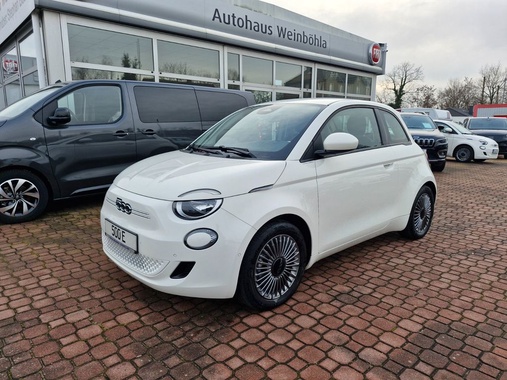 Fiat 500e 2023