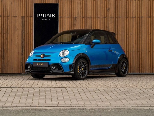 Abarth 695 2022