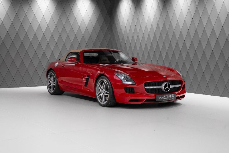 Mercedes-Benz SLS AMG