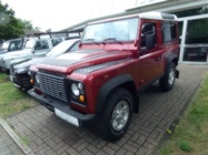 Land Rover Defender 2010