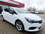 Opel Astra 2021