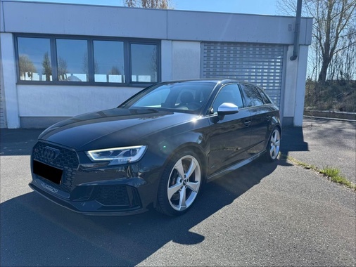 Audi RS3 2019