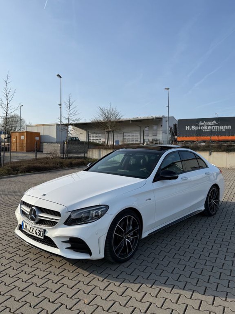 Mercedes-Benz C-Class