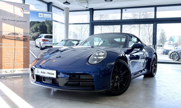 Porsche 992 2025