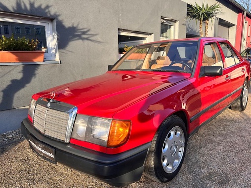 Mercedes-Benz 200 1989