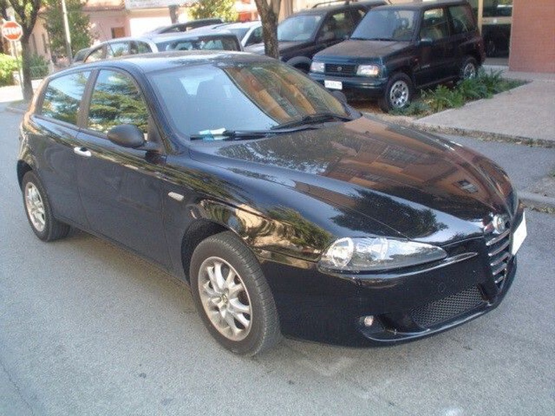 Alfa Romeo 147