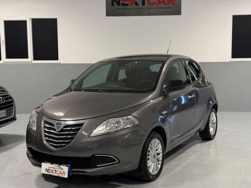 Lancia Ypsilon 2015