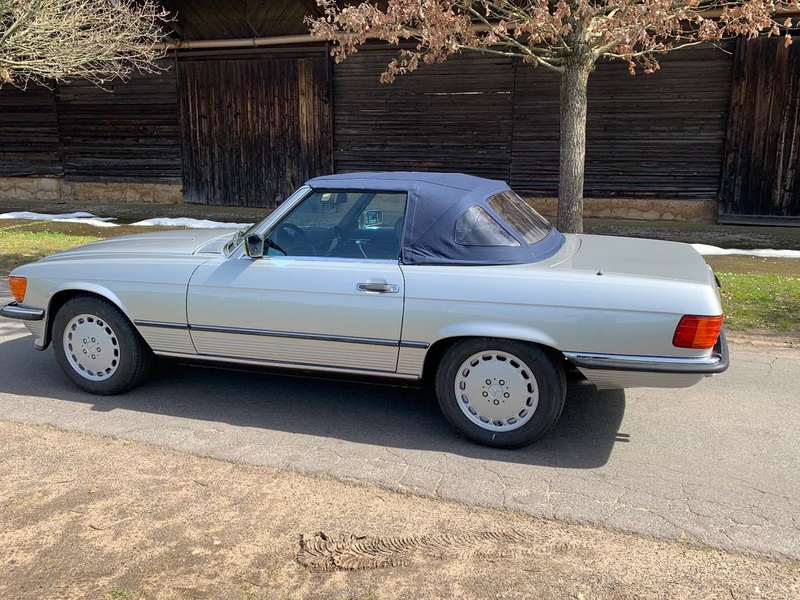 Mercedes-Benz SL-Class