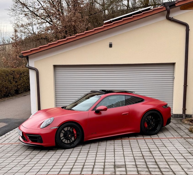 Porsche 992